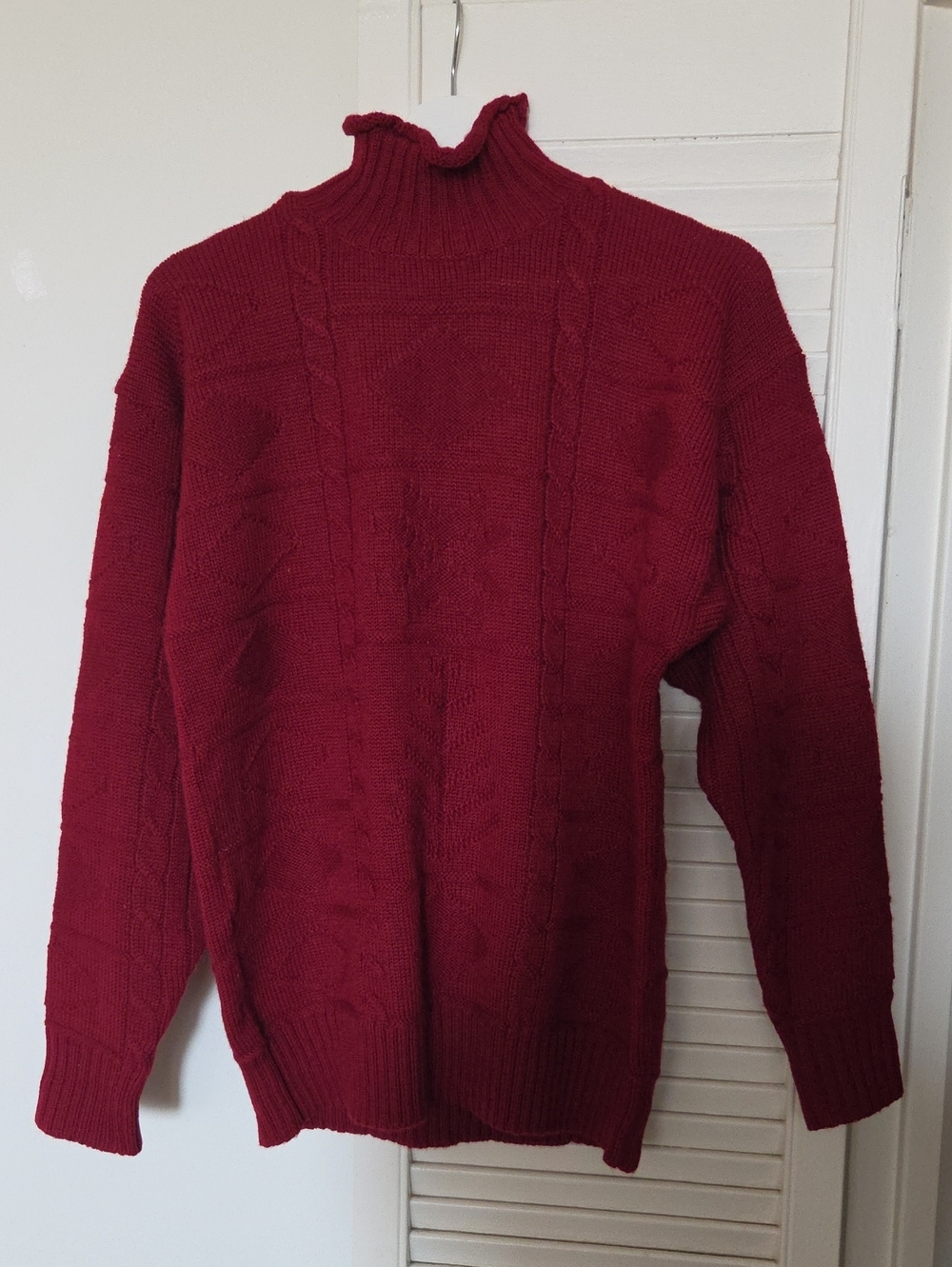 Cozy Cable-Knit 100% Wool Turtleneck Chunky Sweater - Burgundy Size M